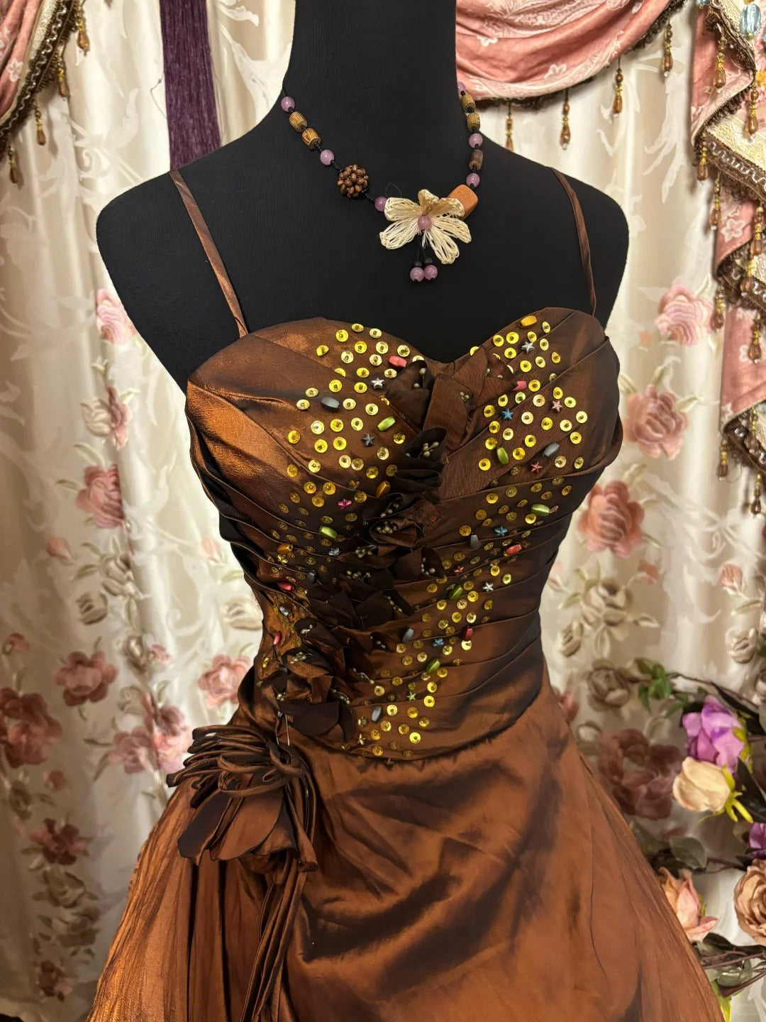 Beauty Prom Dress Spaghetti Straps Pleated Sequins Ball Gown Evening Dress Birthday Dress Quinceanera Dress D2383