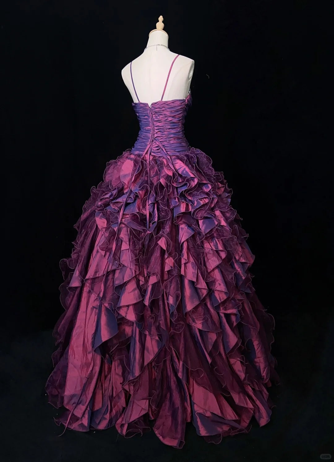 Charming Prom Dress Spaghetti Straps Pleated Ruffle Ball Gown Evening Dress Gala Dress D2456
