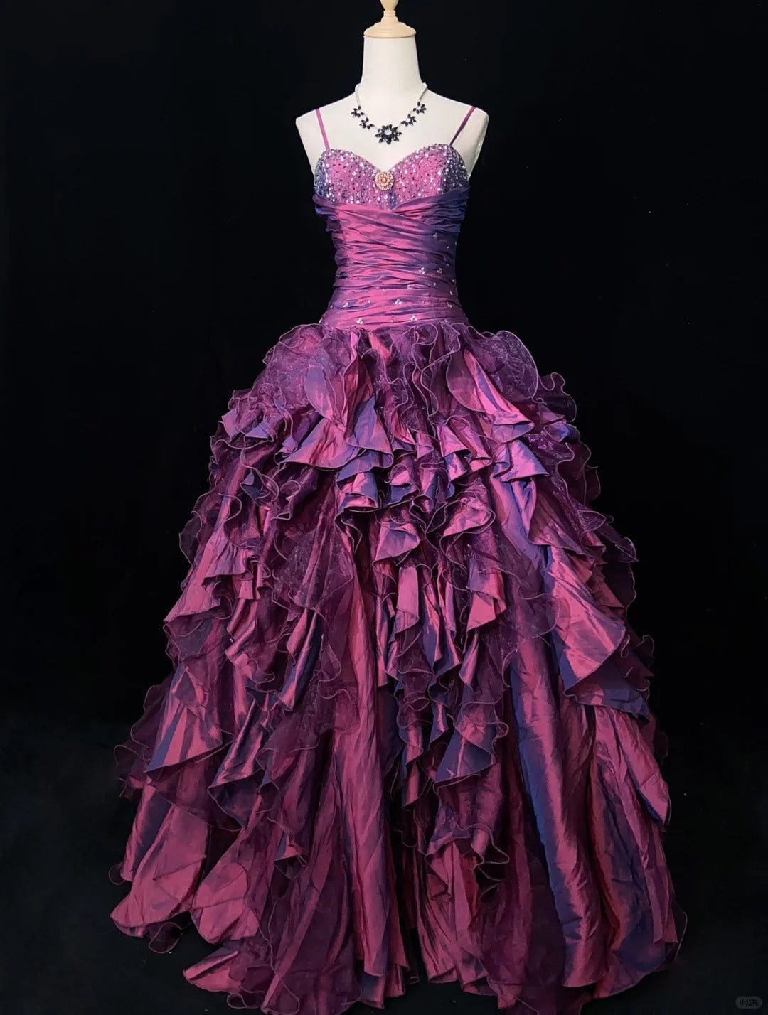 Charming Prom Dress Spaghetti Straps Pleated Ruffle Ball Gown Evening Dress Gala Dress D2456