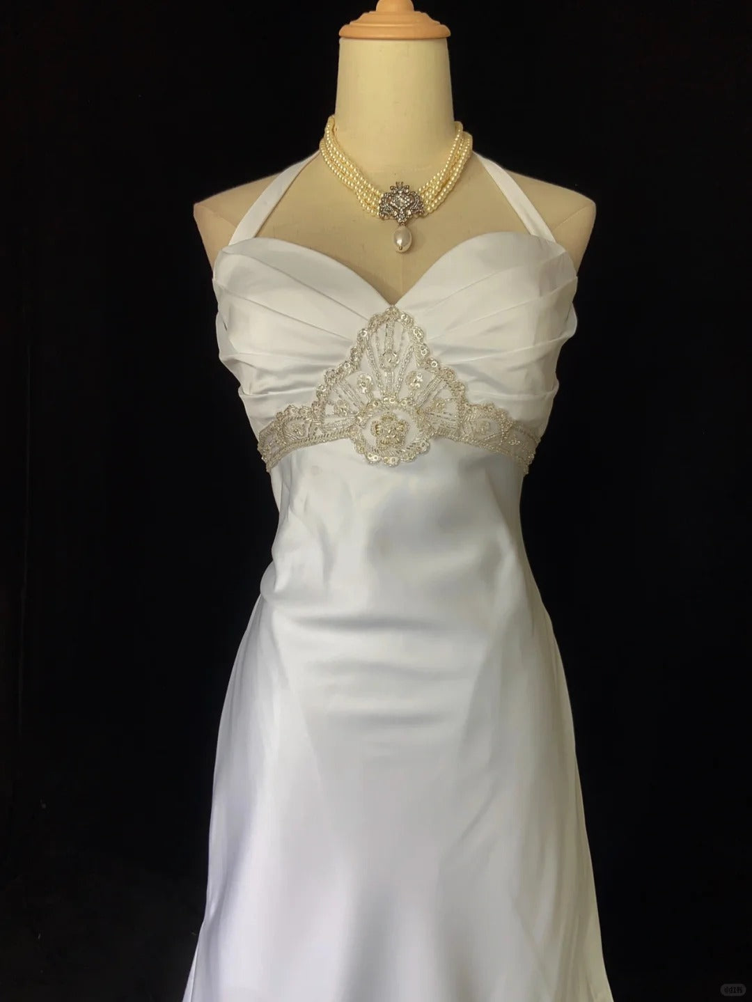 Elegant Prom Dress Halter Pleated Prom Gown Evening Dress Birthday Party Dress Wedding Dress D2424
