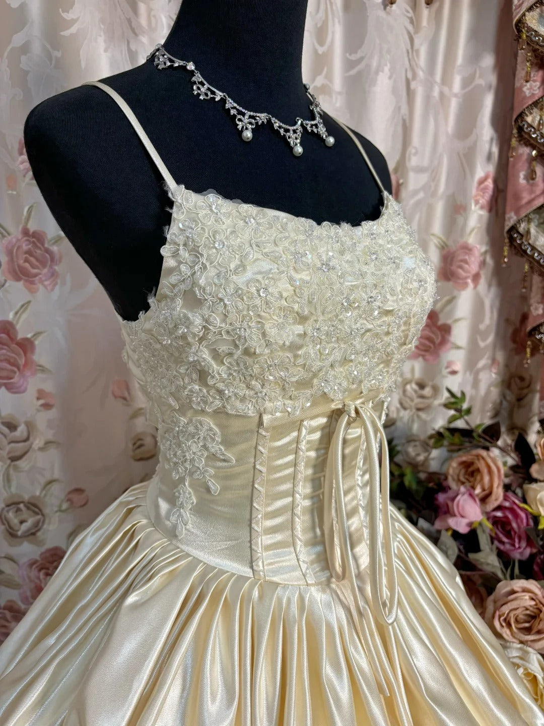 Elegant Prom Dress Spaghetti Straps Pleated Ball Gown Evening Dress Dancing Dress Masquerade Ball D2475