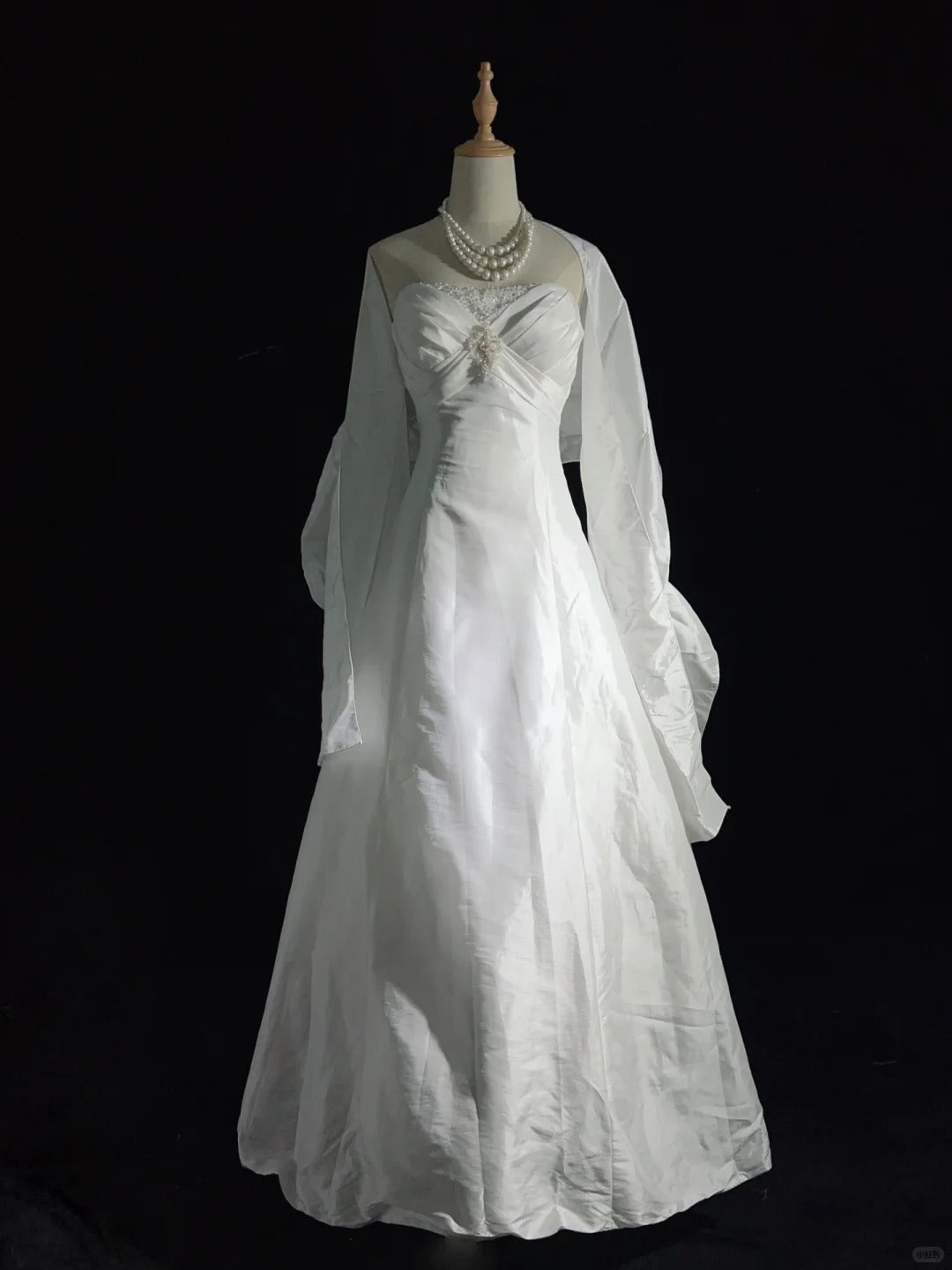 Charming Prom Dress A Line Strapless Pleated Wedding Dress Evening Dress Gala Dress Business Dinner Dress D2515