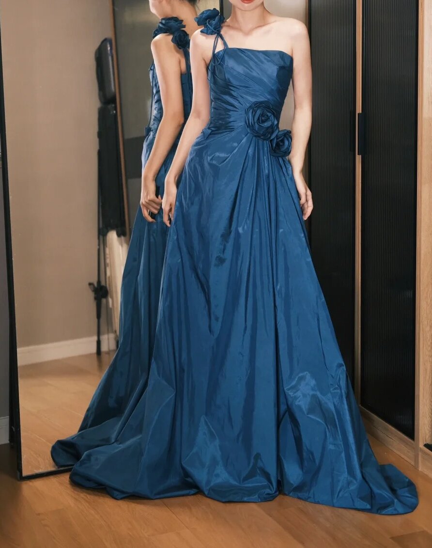 Robe de bal élégante, bustier, plissée, robe de soirée, robe de gala, D2547