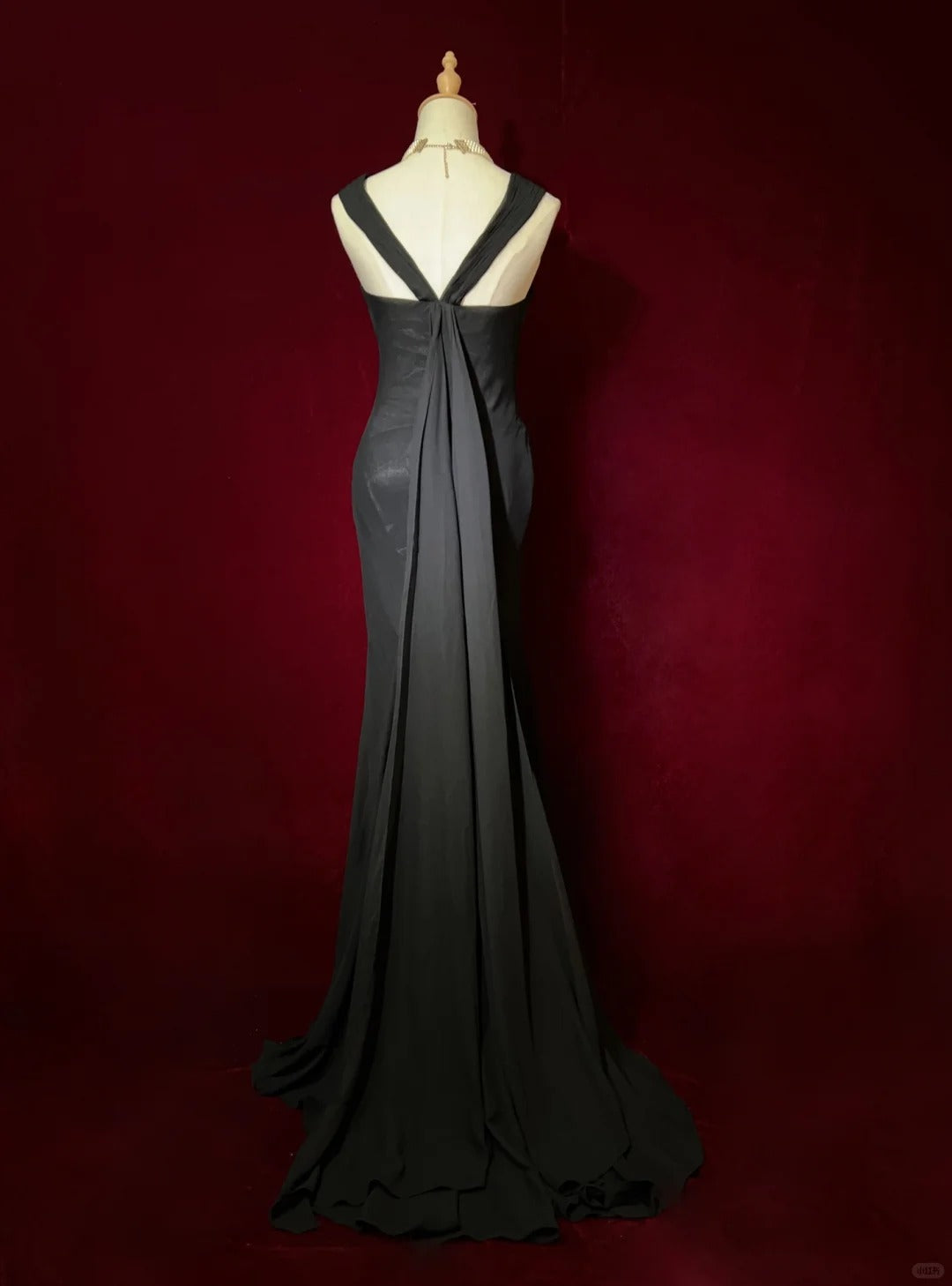 Superbe robe de bal noire plissée en forme de sirène, décolleté en cœur, robe de soirée, robe de gala D2563