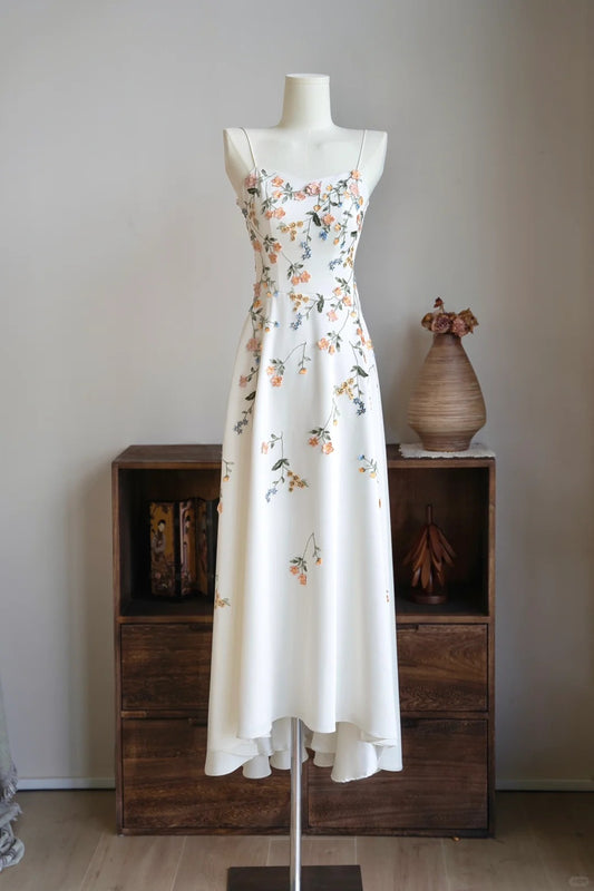 Robe de bal élégante à bretelles spaghetti et motif floral, robe de soirée, robe de gala, robe de soirée D2570