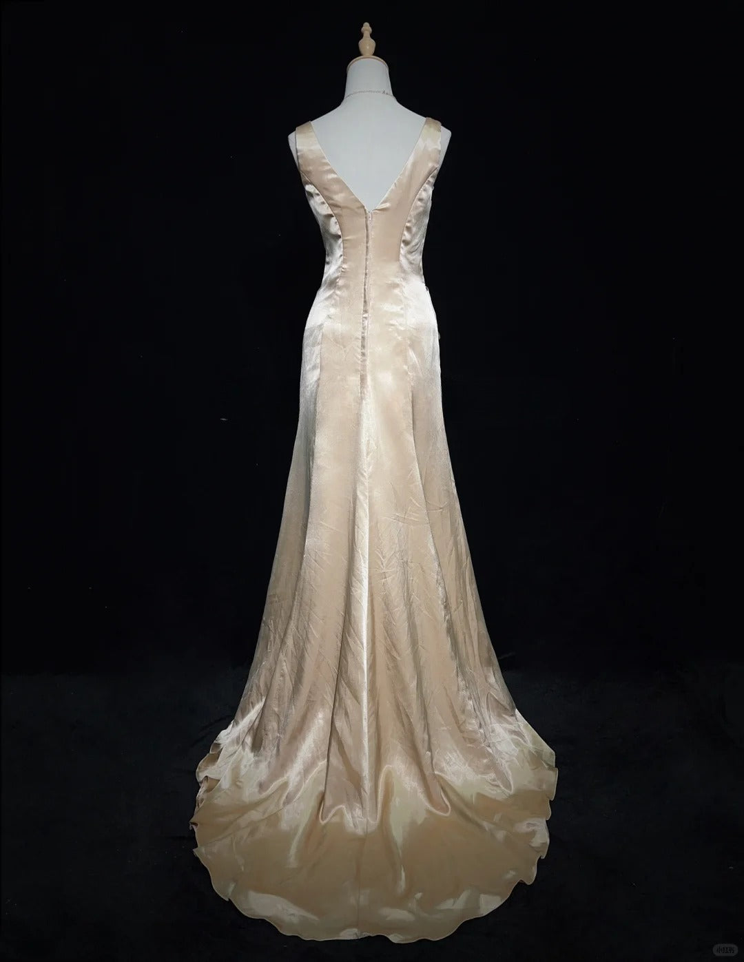 Elegant Prom Dress V-neck Sequins Pleated Prom Gown Birthday Party Dress Evening Dresses D2595