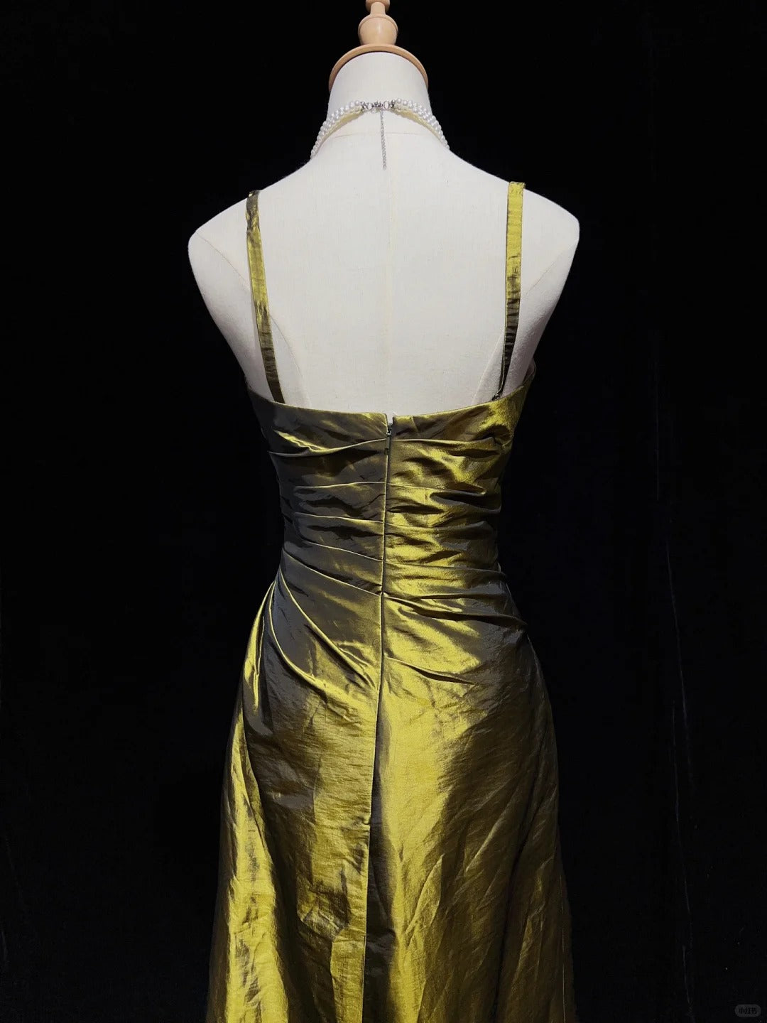 Robe de bal élégante à bretelles spaghetti et plissée, robe de soirée de gala, robe de bal D2608
