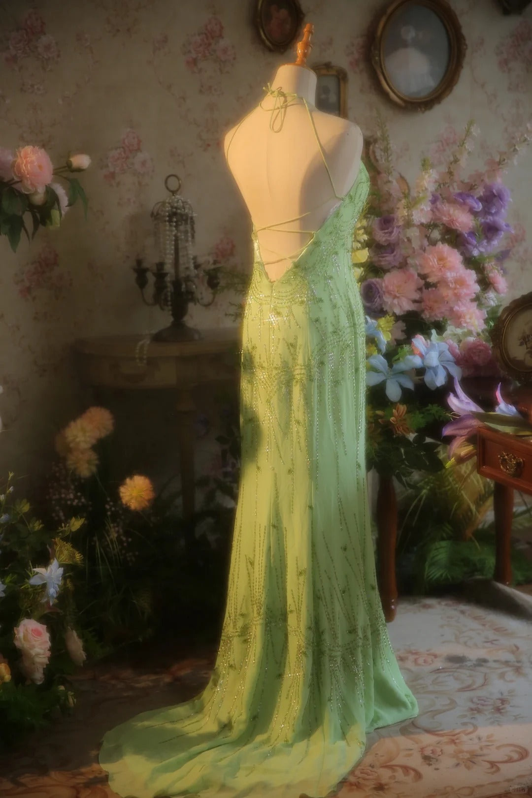 Beauty Prom Dress Halter Beading Prom Gown Evening Dress Party Dress D2682