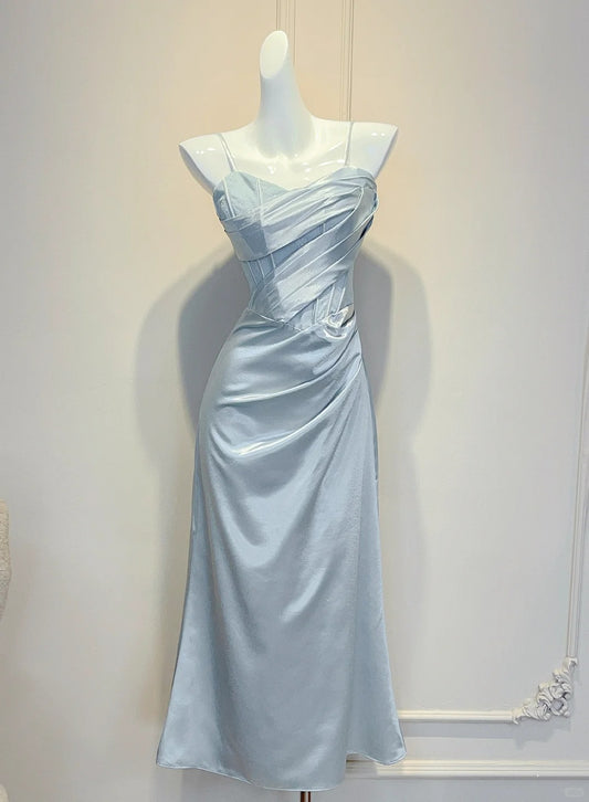 Robe de bal élégante à bretelles spaghetti et plissée, robe de soirée D2727