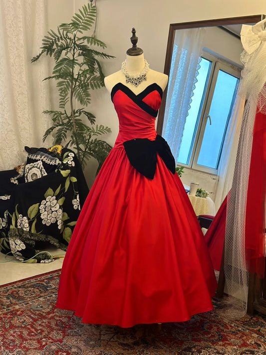 Jolie robe de bal trapèze à col en V et plissée, robe de soirée, robe de gala D2740