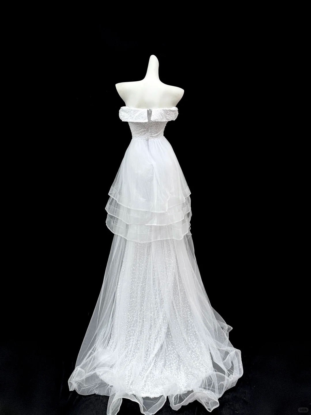 Gorgeous Prom Dress A Line V-neck Sequins Tulle Evening Dress Gala Dress D2751