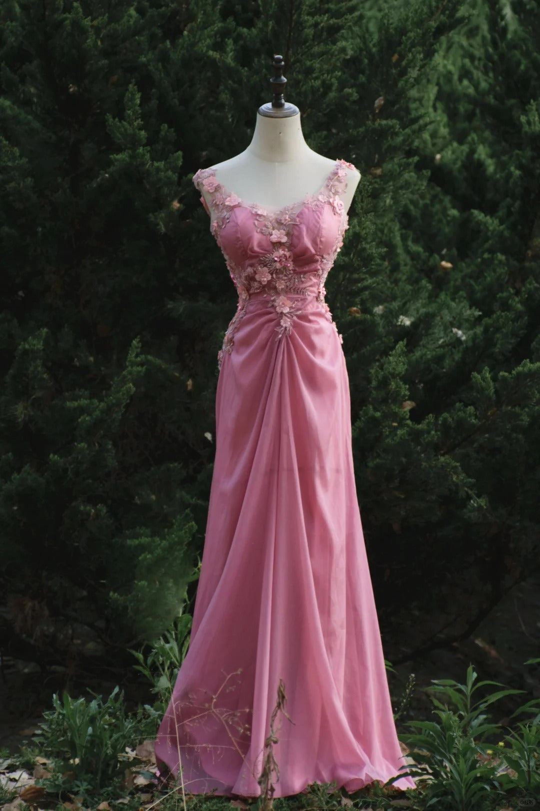 Sweet Prom Dress Appliques Pleated Gala Dress Birthday Party Dress Evening Dress D2810