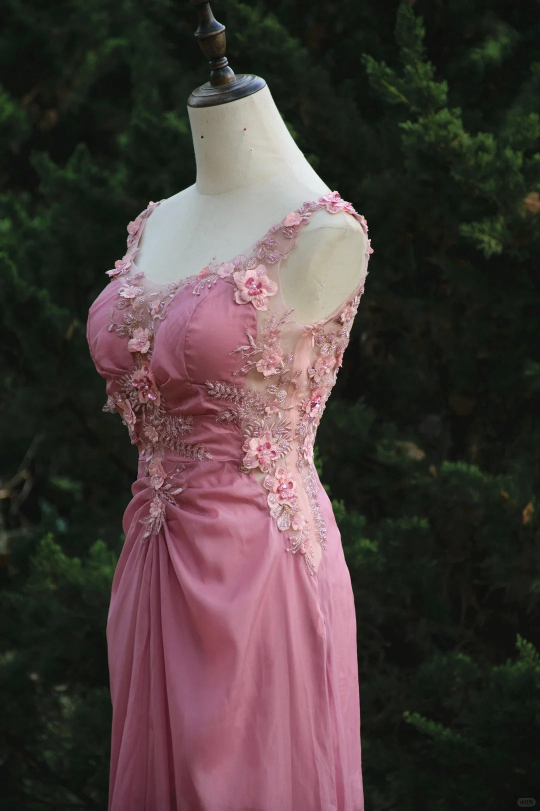 Sweet Prom Dress Appliques Pleated Gala Dress Birthday Party Dress Evening Dress D2810