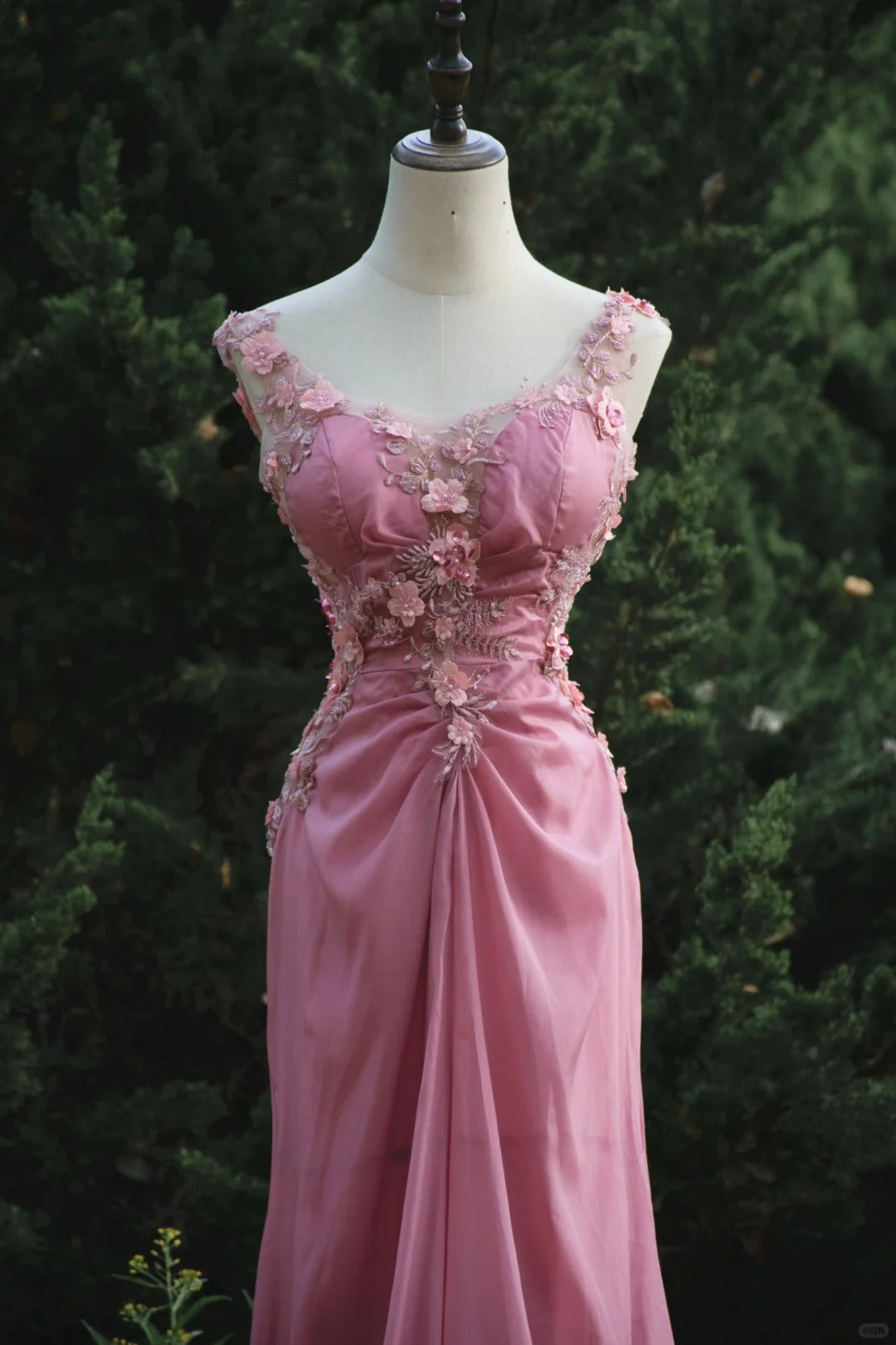 Sweet Prom Dress Appliques Pleated Gala Dress Birthday Party Dress Evening Dress D2810