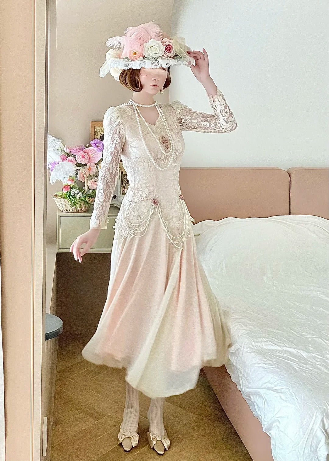 Elegant Prom Dress V-neck Pleated Lace Date Dress Party Dress D2859