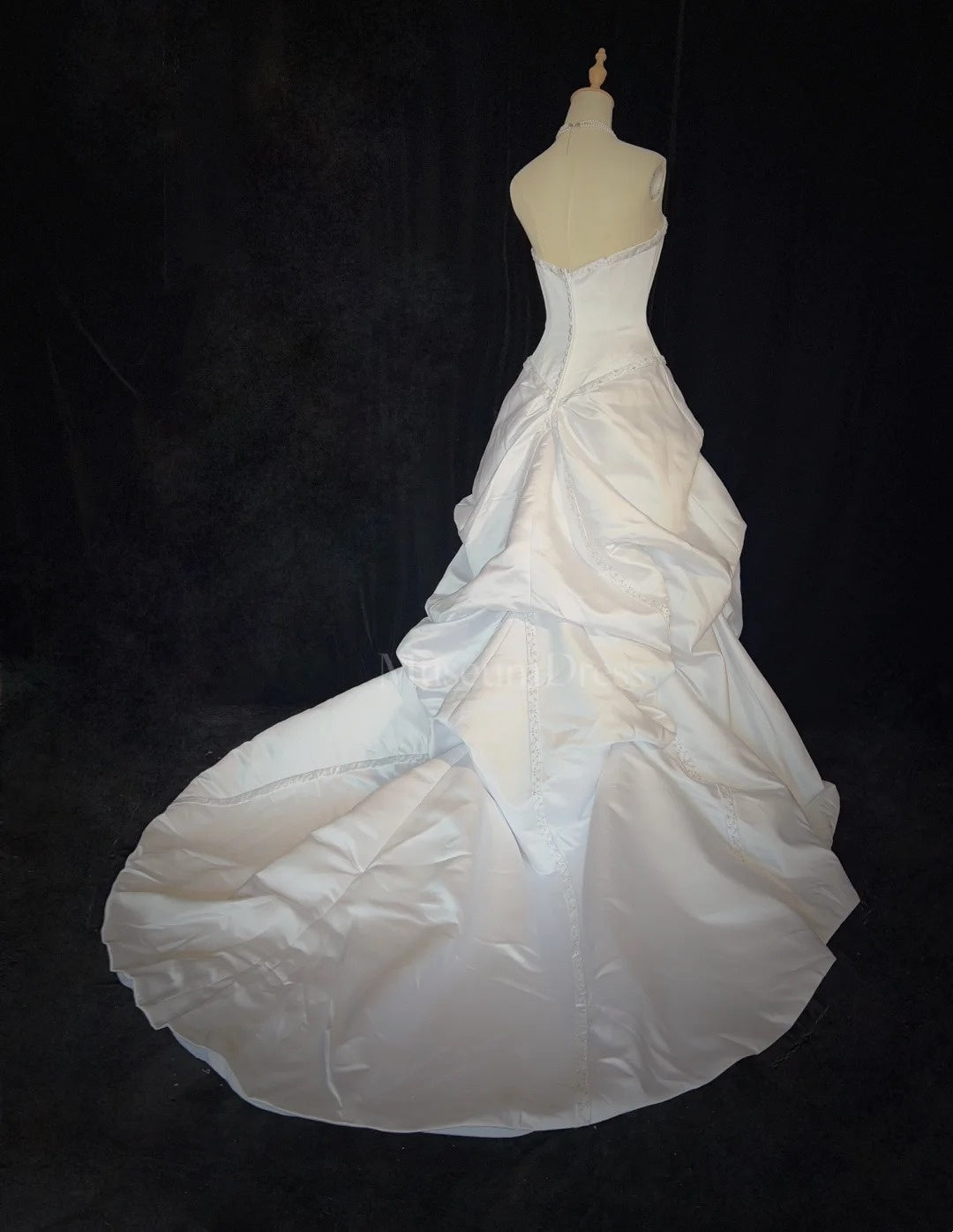 Elegant A Line Strapless Pleated Wedding Dress    D2889