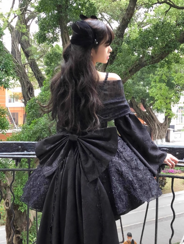 Unique Black Homecoming Dress Spaghetti Straps Pleated Birthday Party Dress Short Prom Dress Cocktail Dress D2929