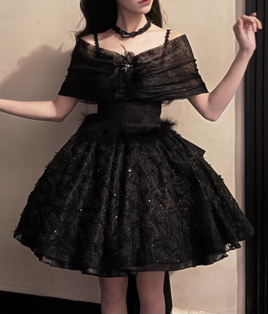 Unique Black Homecoming Dress Spaghetti Straps Pleated Birthday Party Dress Short Prom Dress Cocktail Dress D2929