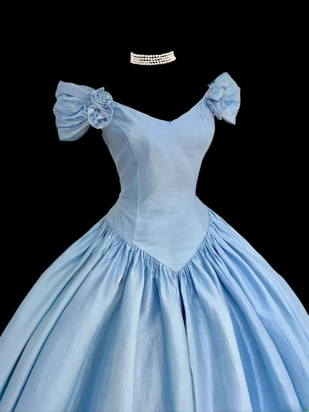 Beauty Prom Dress V-neck Pleated Ball Gown Sweet 16 Dress Evening Dress D2836