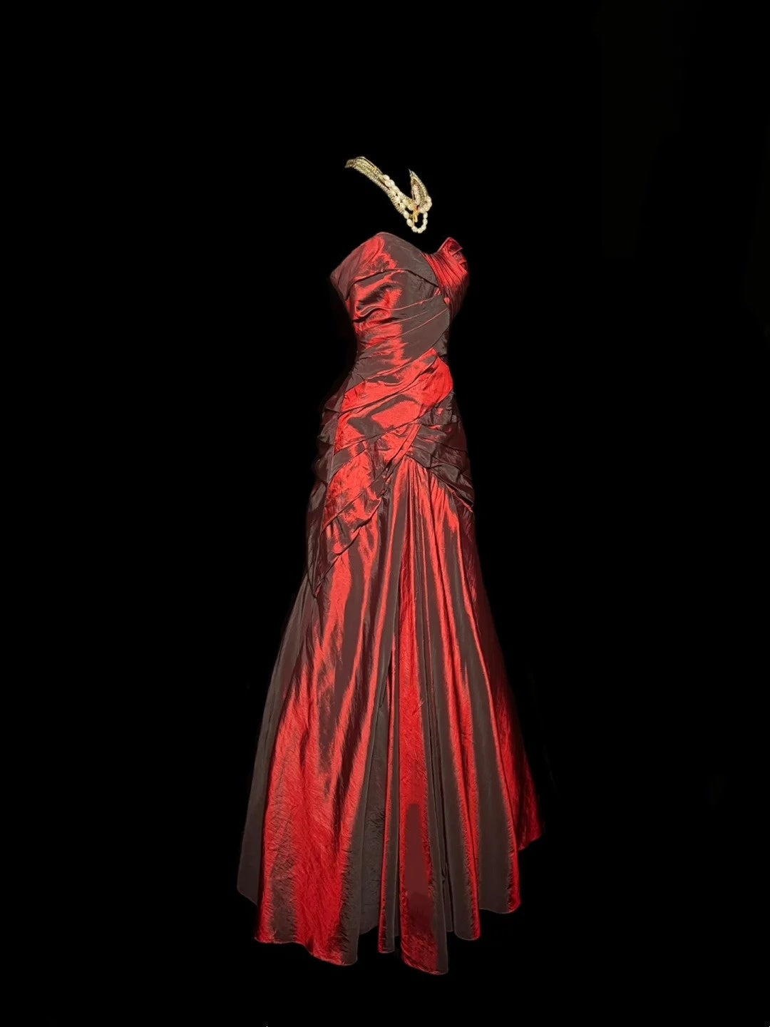 Stunning Prom Dress A Line Red Sweetheart Pleated Gala Dress Evening Dress Party Dress D2953