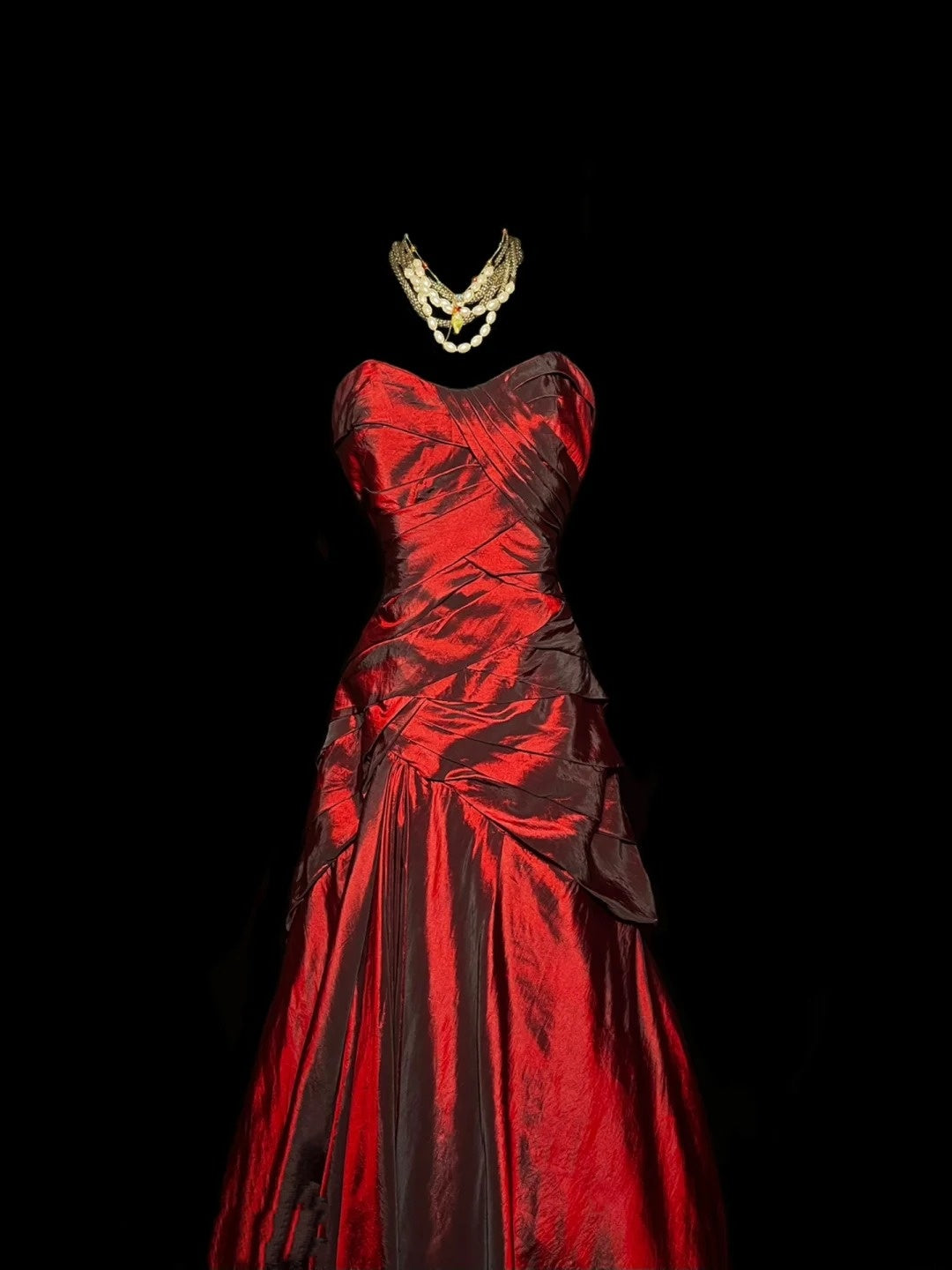 Stunning Prom Dress A Line Red Sweetheart Pleated Gala Dress Evening Dress Party Dress D2953