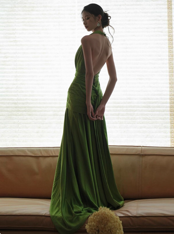 Charming Prom Dress Halter Pleated Evening Dress Gala Dress Party Dress D2971