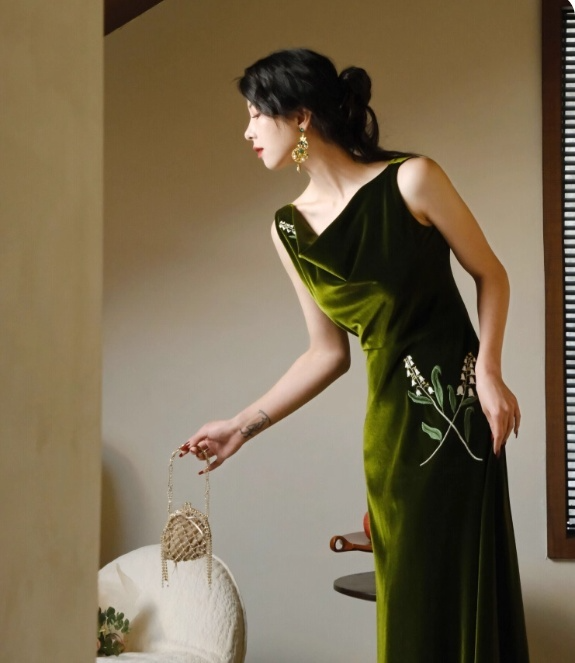 Elegant Prom Dress Velvet A Line Evening Dress Gala Dress D2976