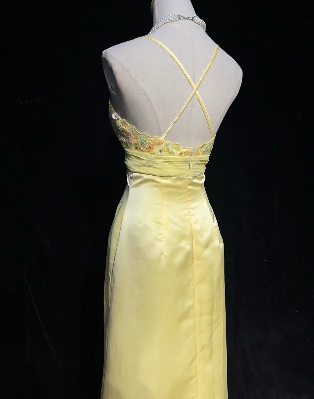 Stunning Prom Dress Light Yellow Spaghetti Straps Pleated Gala Dress Evening Dresses Party Dress D2991