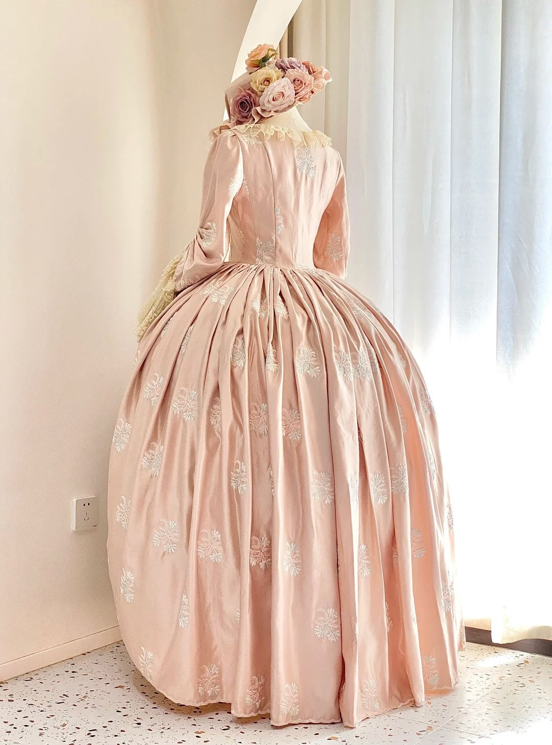 Sweet Prom Dress Square Neck Pleated Ball Gown Evening Dress Birthday Party Dress Quinceanera Dress D3023