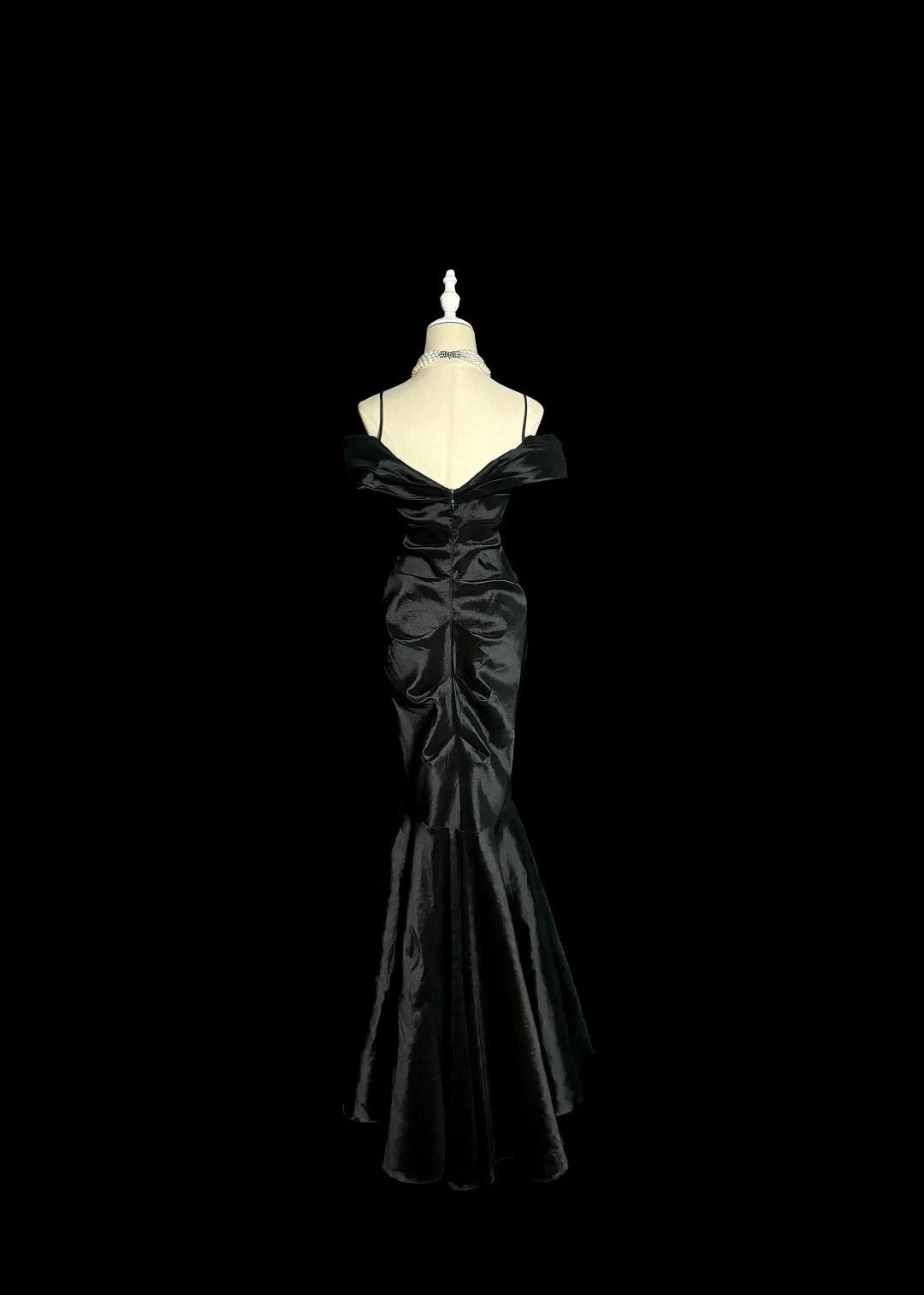 Stunning Prom Dress Black Off Shoulder Pleated Mermaid Evening Dresses Gala Dress D3042