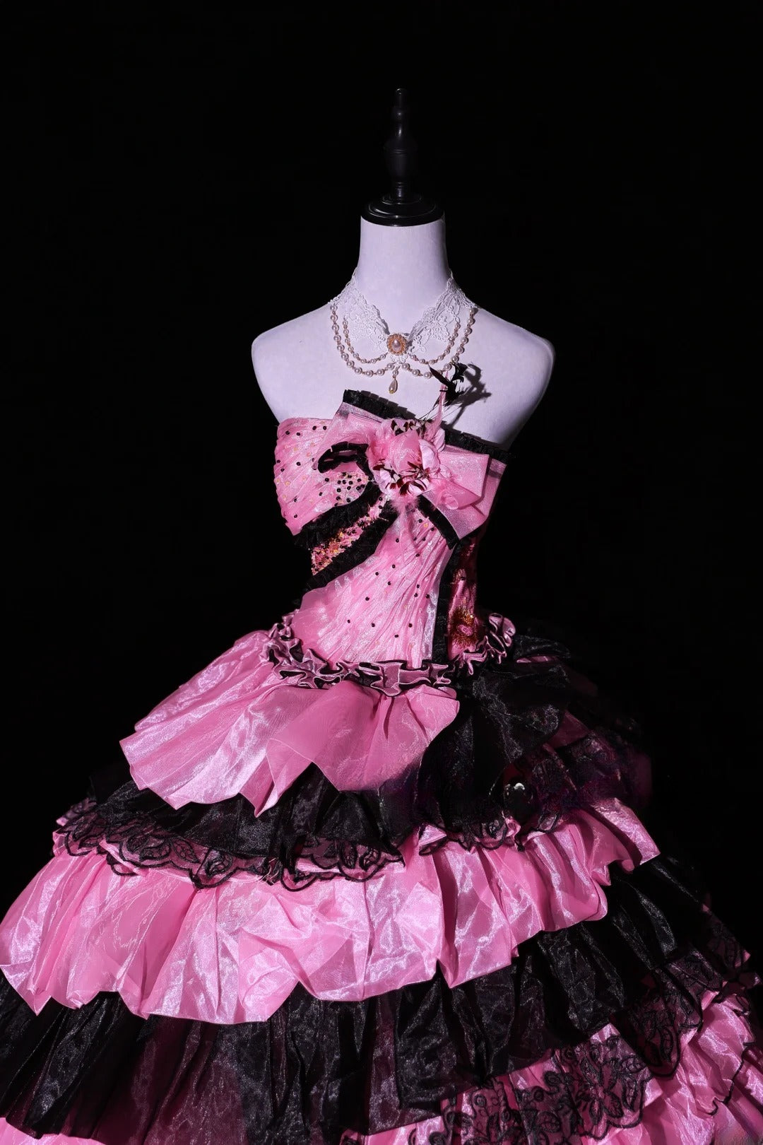 Stunning Prom Dress Strapless Pleated Tiered Ball Gown Evening Dress Sweet 16 Dress D3054