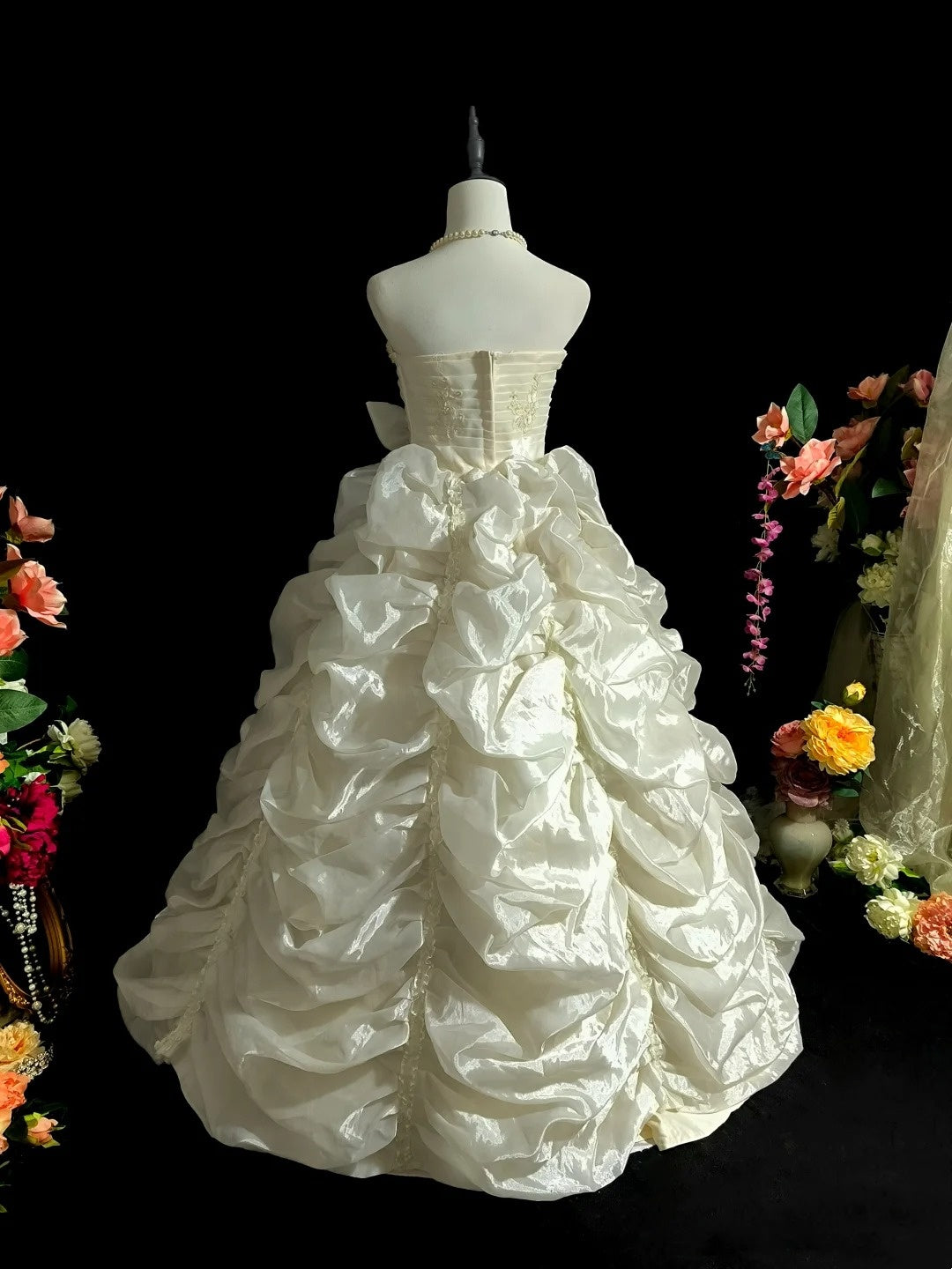 Pretty Strapless Beading Pleated Wedding Dress D3110