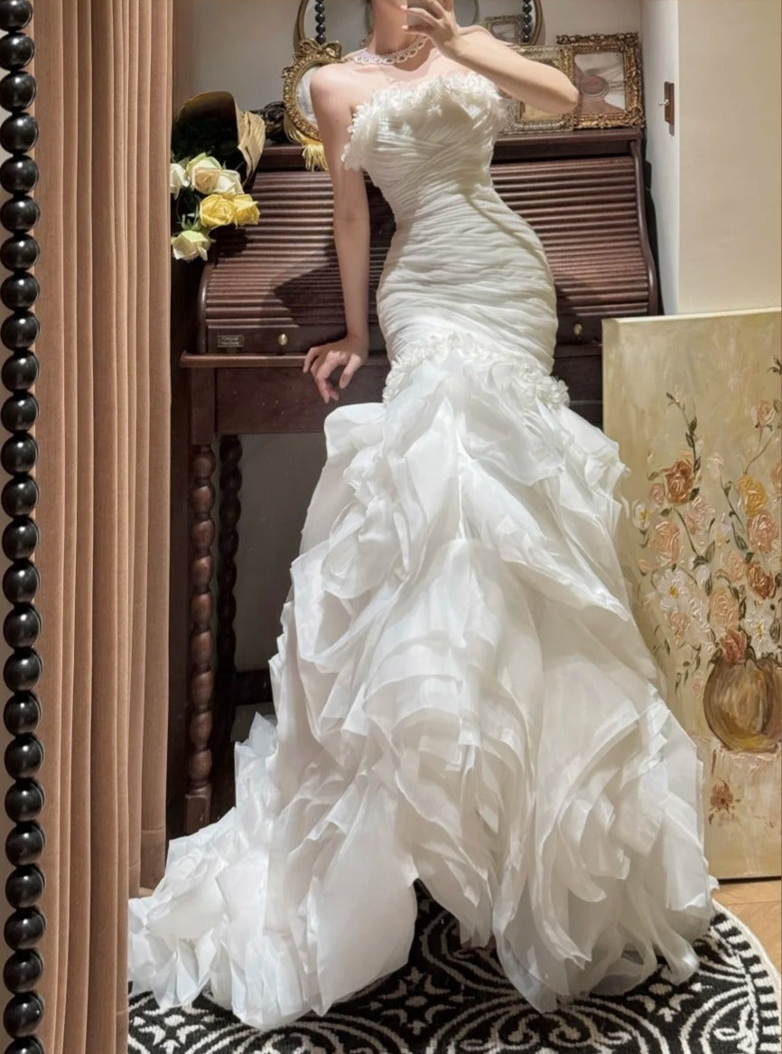 Elegant Strapless Pleated Tiered Mermaid Wedding Dress D3121