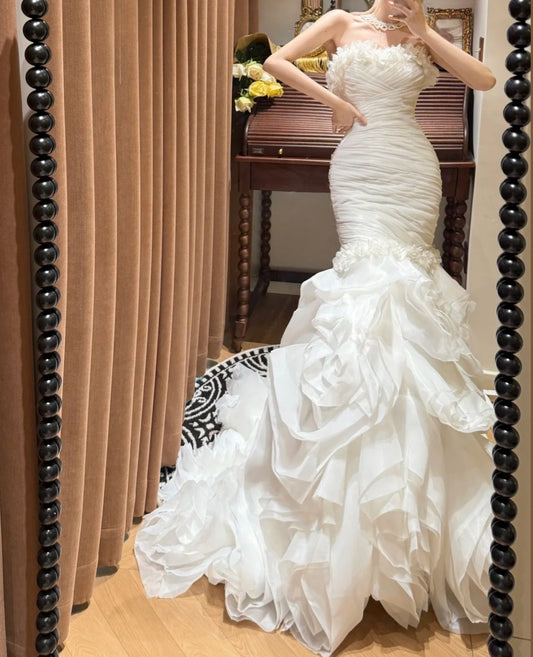 Elegant Strapless Pleated Tiered Mermaid Wedding Dress D3121