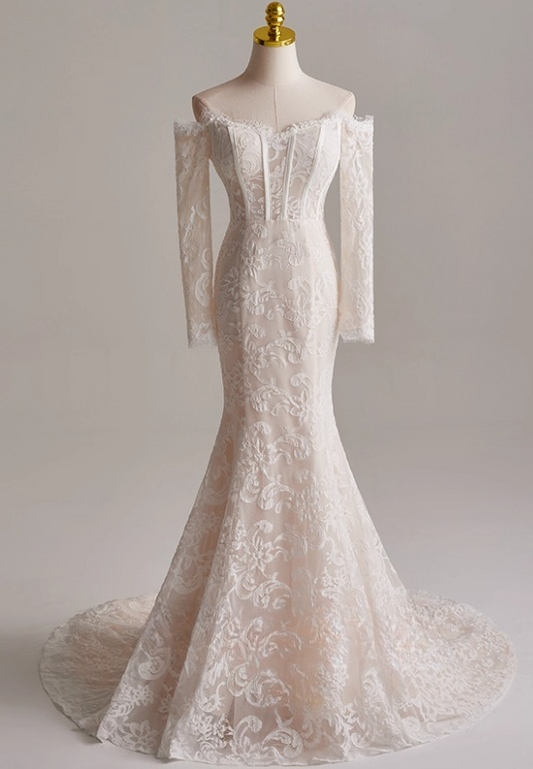 Charmantes Brautkleid mit schulterfreiem, langärmeligem Meerjungfrau-Brautkleid D3146