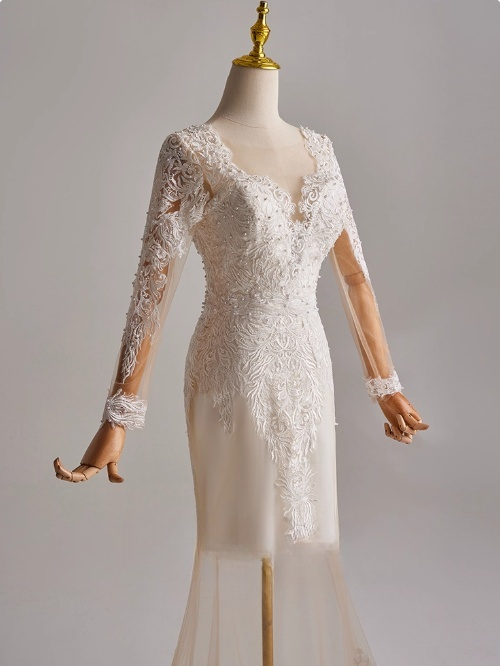 Elegant Long Sleeve Lace Mermaid Wedding Dress D3159