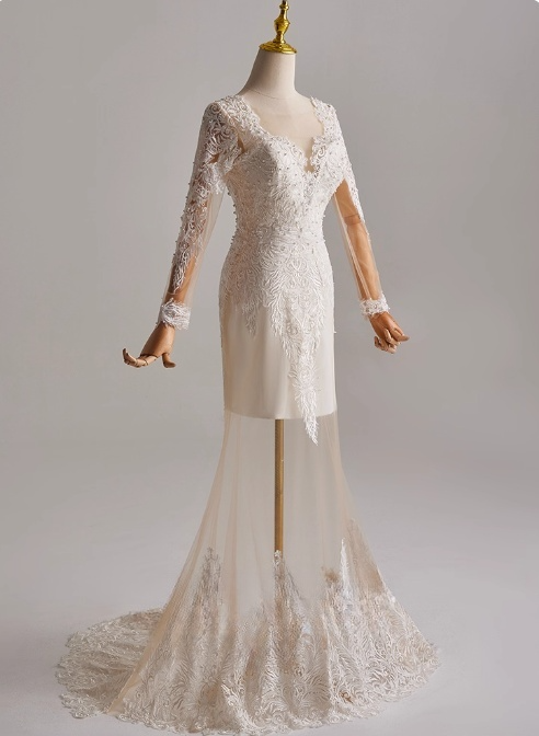 Elegant Long Sleeve Lace Mermaid Wedding Dress D3159