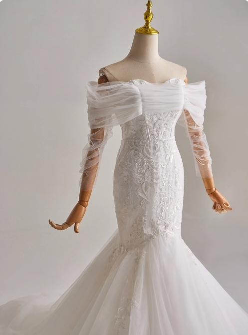 Elegant Off Shoulder Long Sleeve Tulle Pleated Mermaid Wedding Dress D3164
