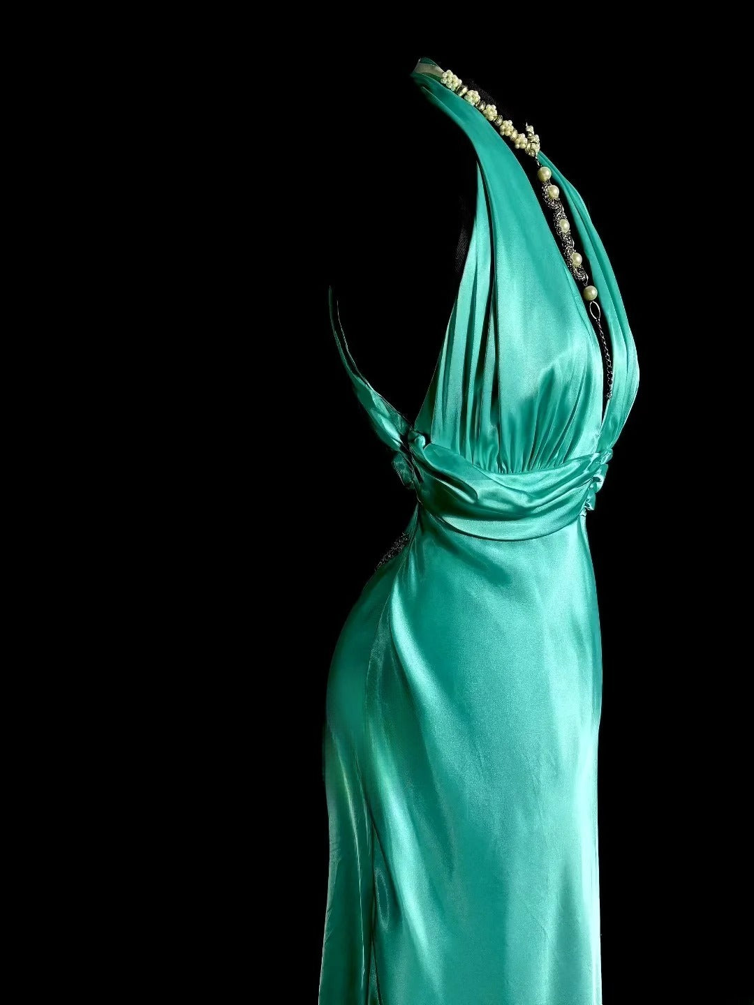 Beauty Prom Dress Halter Pleated Long Mermaid Prom Dress Evening Dress Party Dress D3180