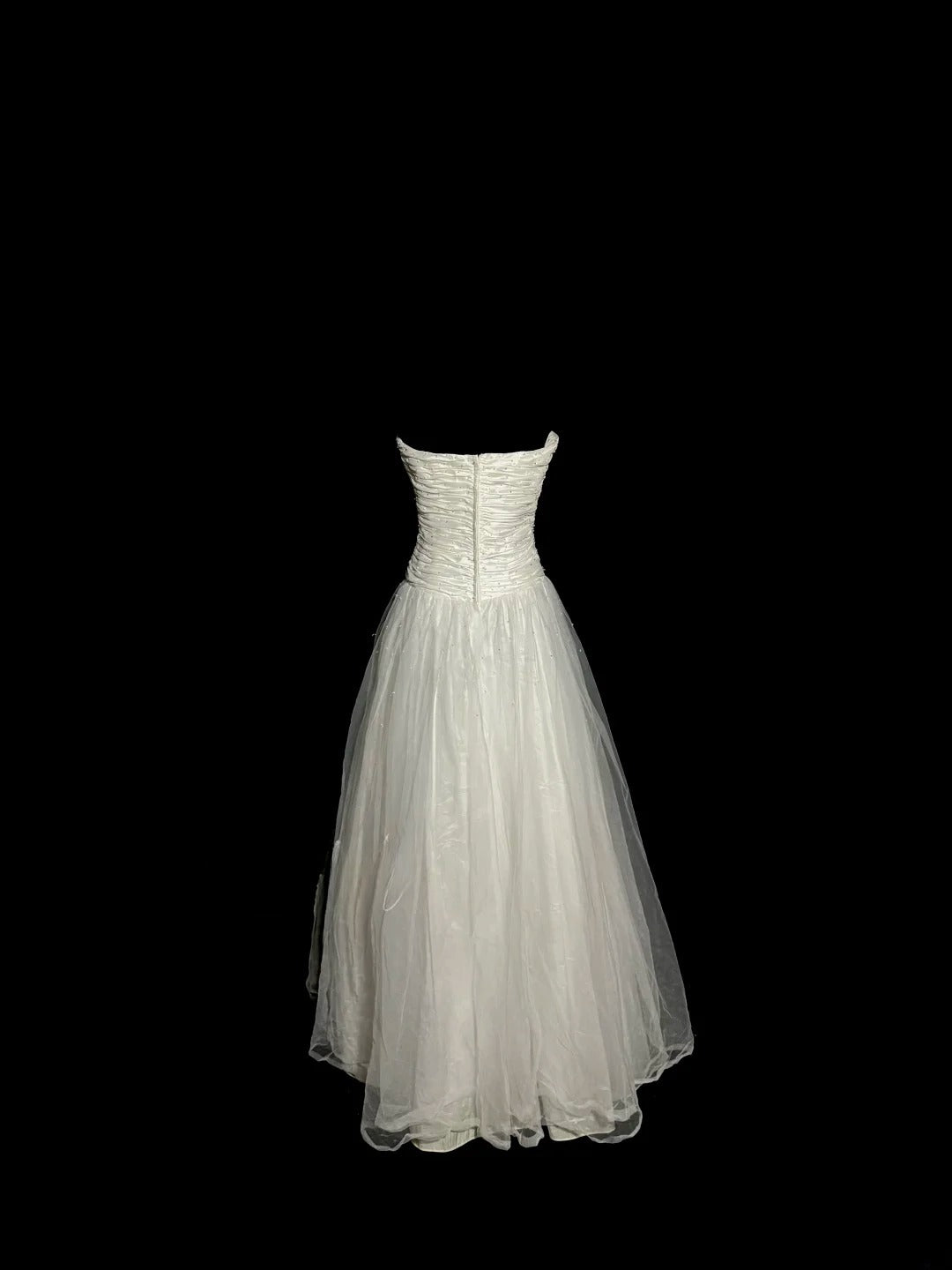 Minimalist Wedding Dress A Line Strapless Pleated Tulle Wedding Dress D3224