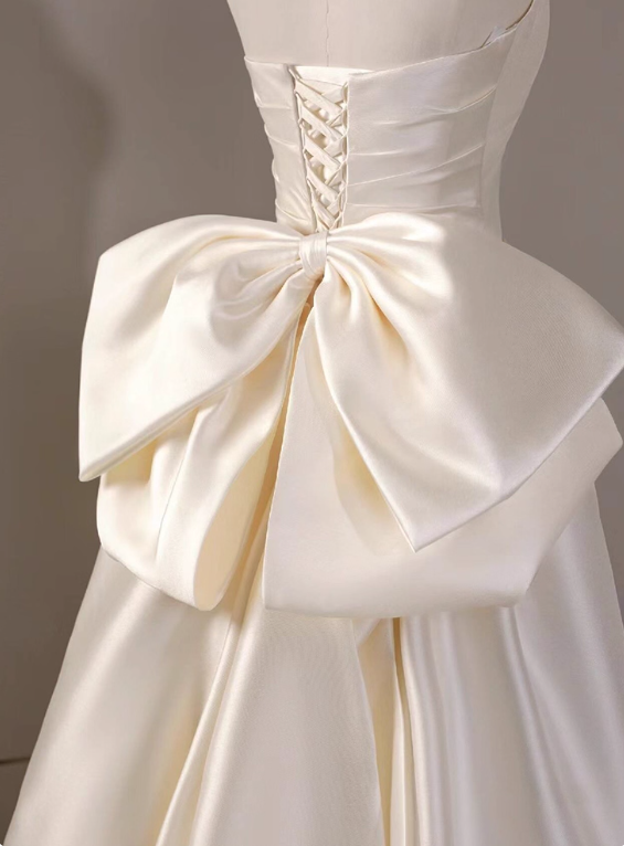 Charming Wedding Dress Strapless Pleated Wedding Dress D3228