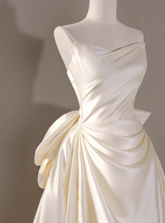 Charming Wedding Dress Strapless Pleated Wedding Dress D3228