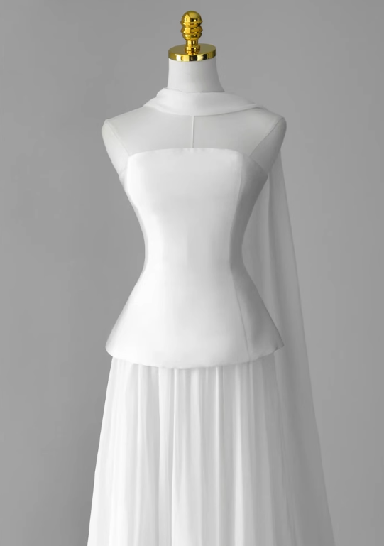 Charming Wedding Dress A Line Strapless Pleated Tulle Wedding Dress D3232