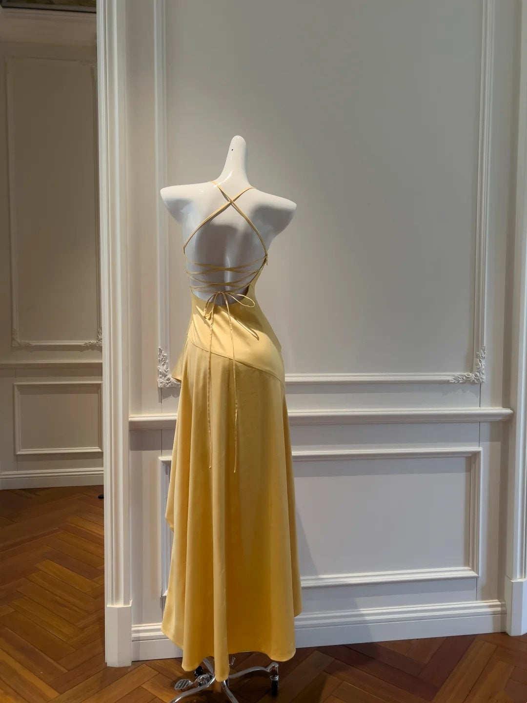 Popular Prom Dress Halter Pleated Asymmetrical Hem Birthday Party Outfits Cocktail Dress D3280