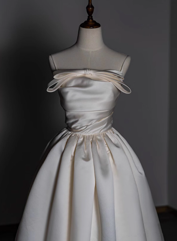 Newest Wedding Dress A Line Strapless Pleated Wedding Dress D3285
