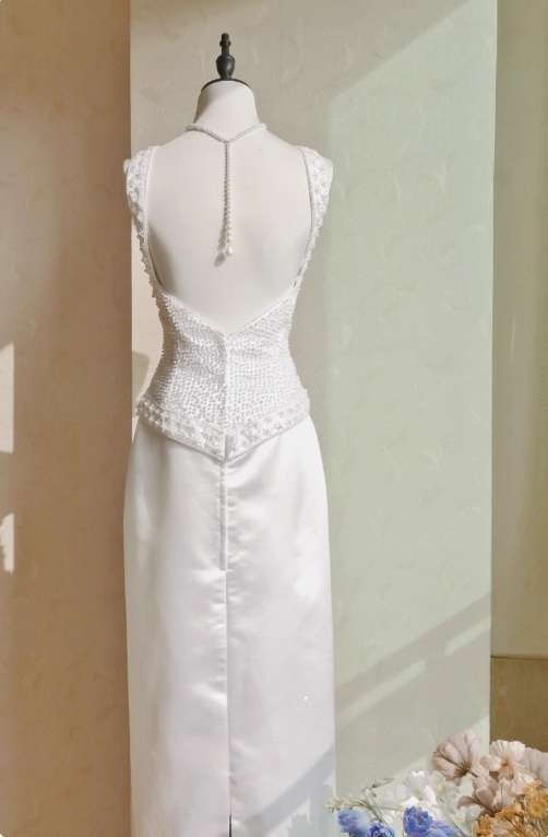 Elegant Wedding Dress Crew Neck Backless Beading Wedding Dress D3288