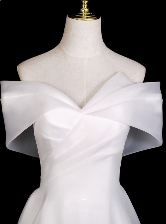 Elegant Wedding Dress A Line Off Shoulder Pleated Wedding Dress D3289