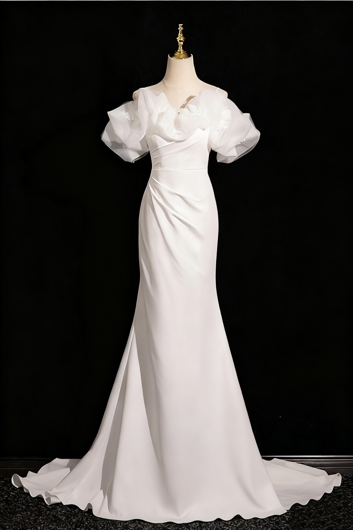 Charming Wedding Dress Off Shoulder Ruffle Pleated Mermaid Wedding Dress D3292