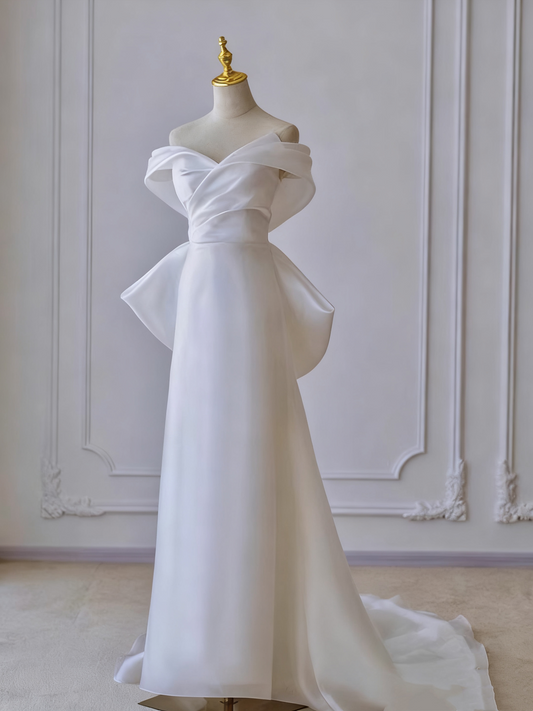Jolie robe de mariée trapèze plissée à épaules dénudées D3297