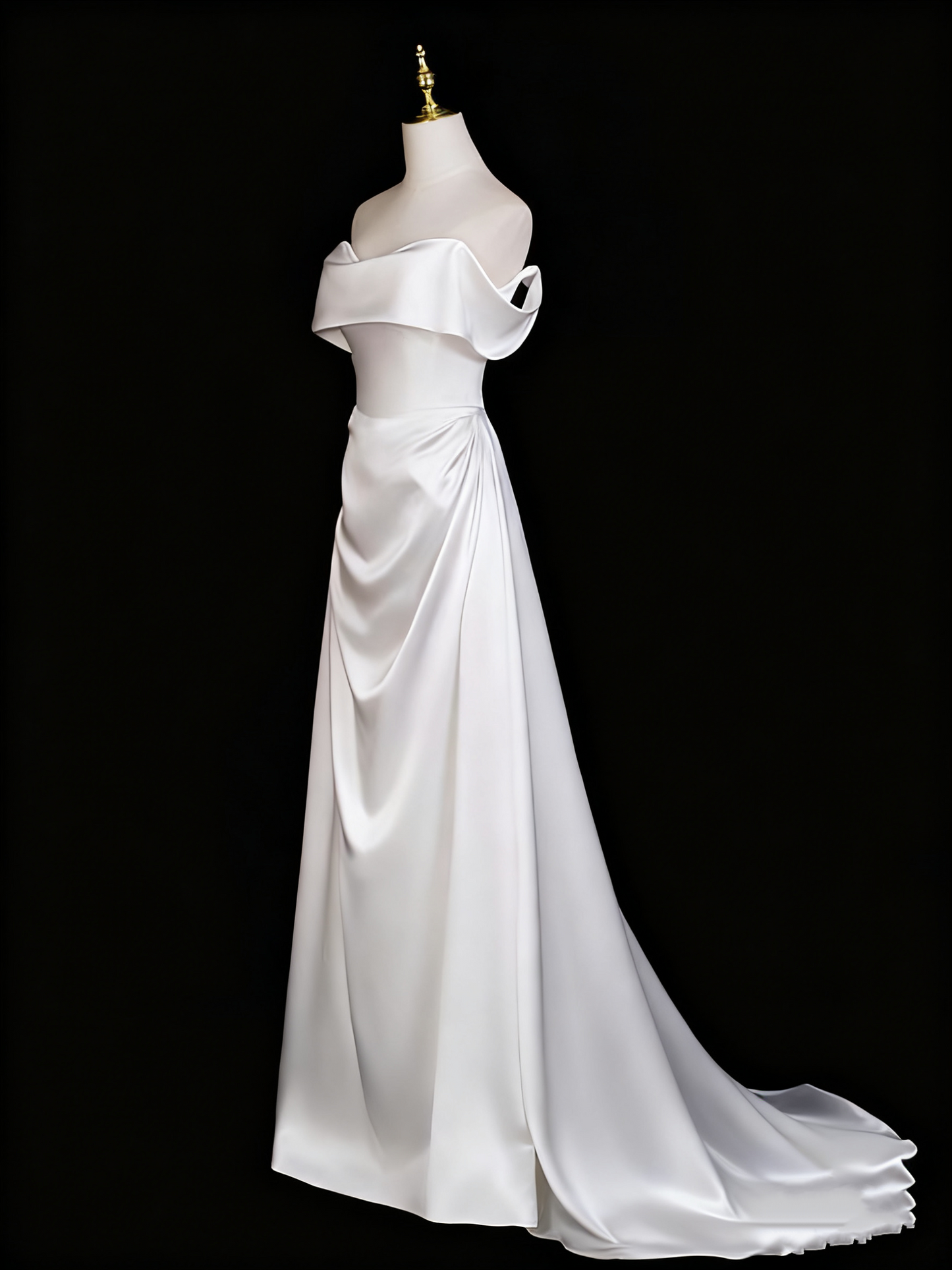 Robe de mariée élégante, coupe trapèze, épaules dénudées, plissée, D3299